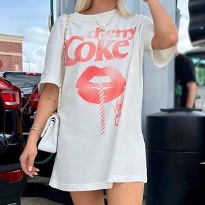 Abercrombie & Fitch Men’s Vintage-Inspired Cherry Cola Graphic Tee – Size XS